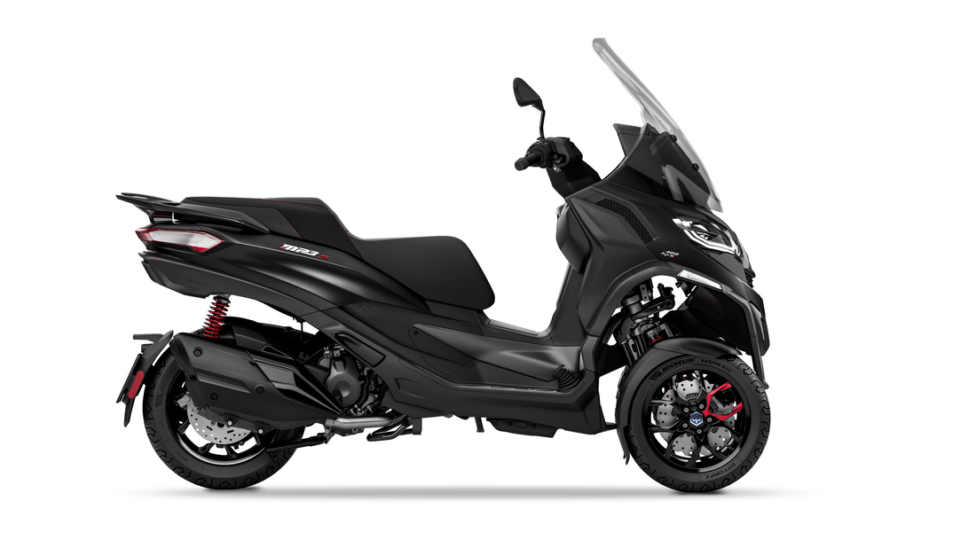 02 SPORT NERO copia 1100x618