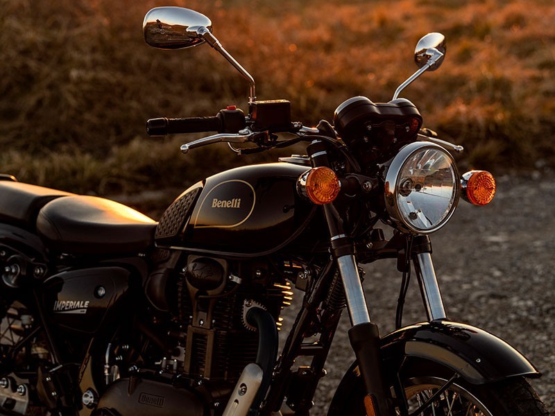 IMPERIALE400 13
