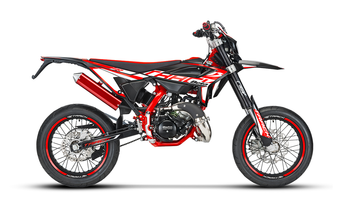 RR 50 2023 Track Black