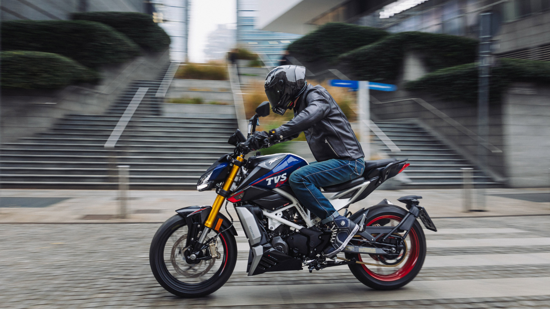 Moto tvs rtr 310 a milano pogliani