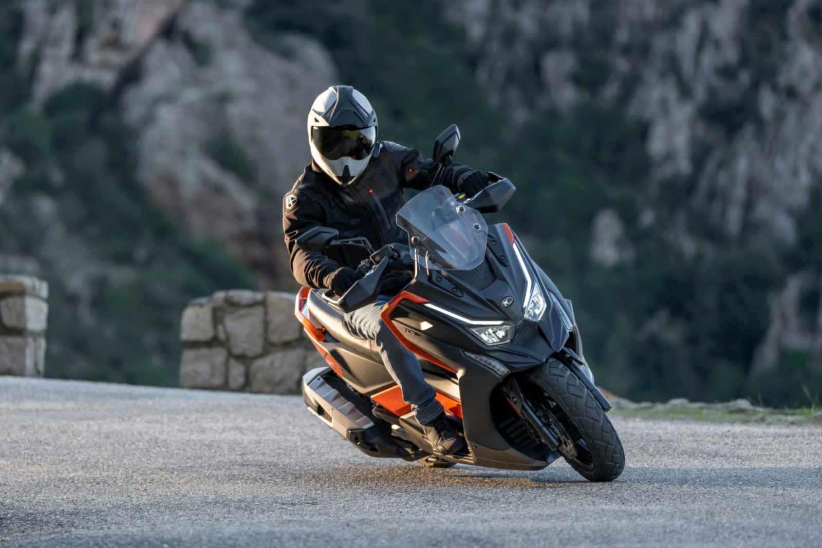 Pogliani scooter kymco a milano promo maggio 2025
