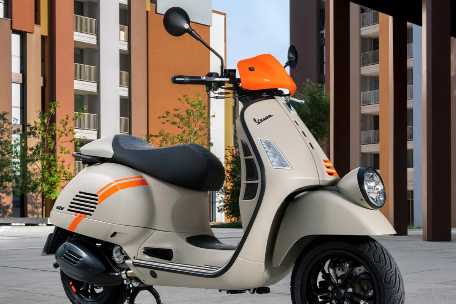 Pogliani vespa a milano promo maggio 2025