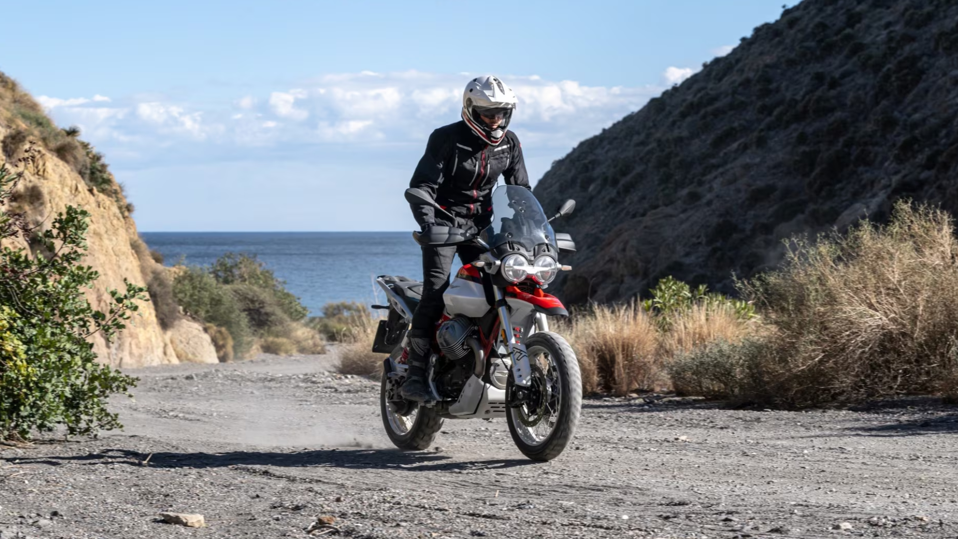 Pogliani moto guzzi a milano offerte estate 2025