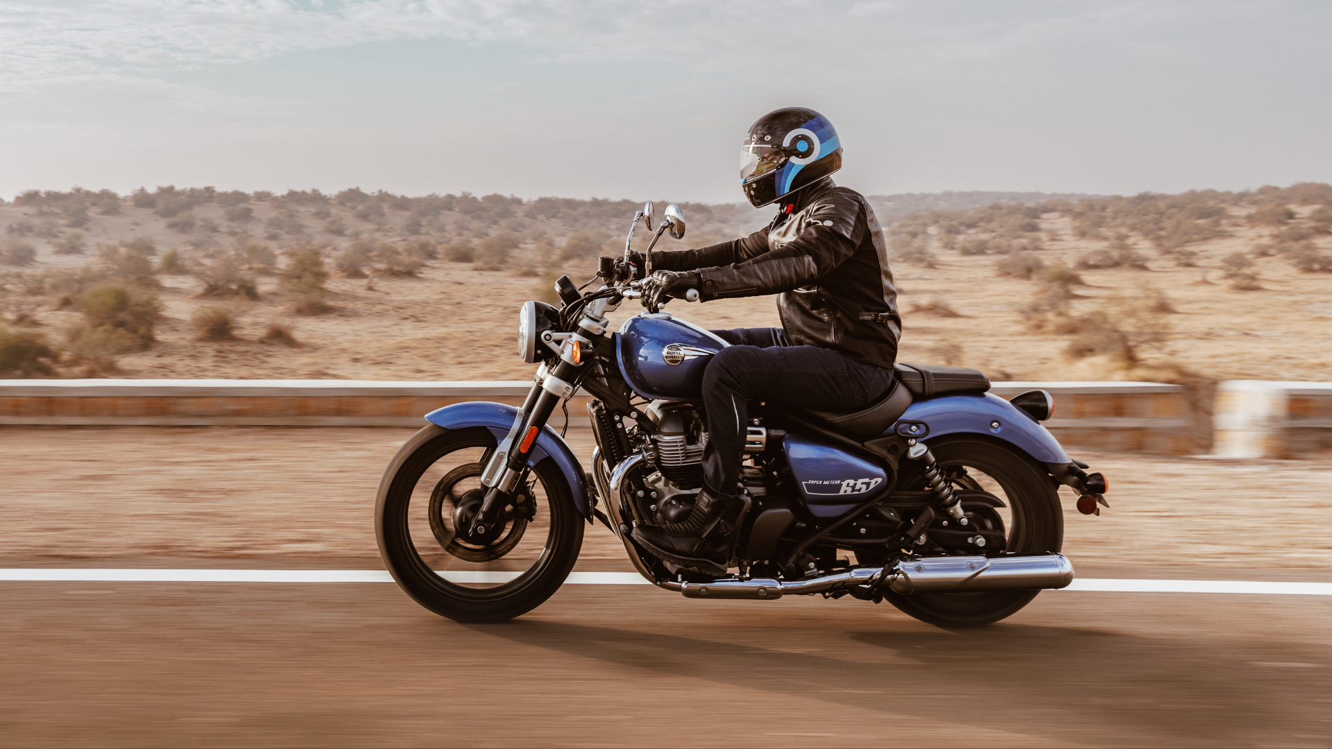 Pogliani royal enfield nord milano super meteor 650