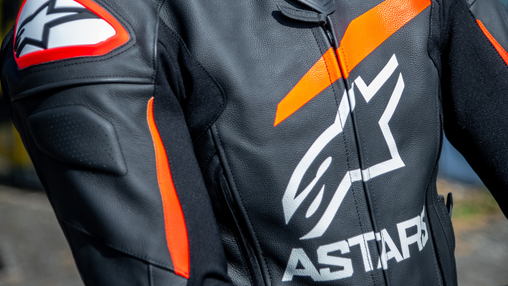 Pogliani saldi su abbigliamento e accessori moto estate 2025